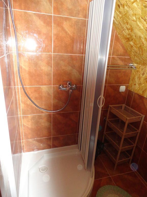 Guest House Happy Zabljak  Bilik gambar