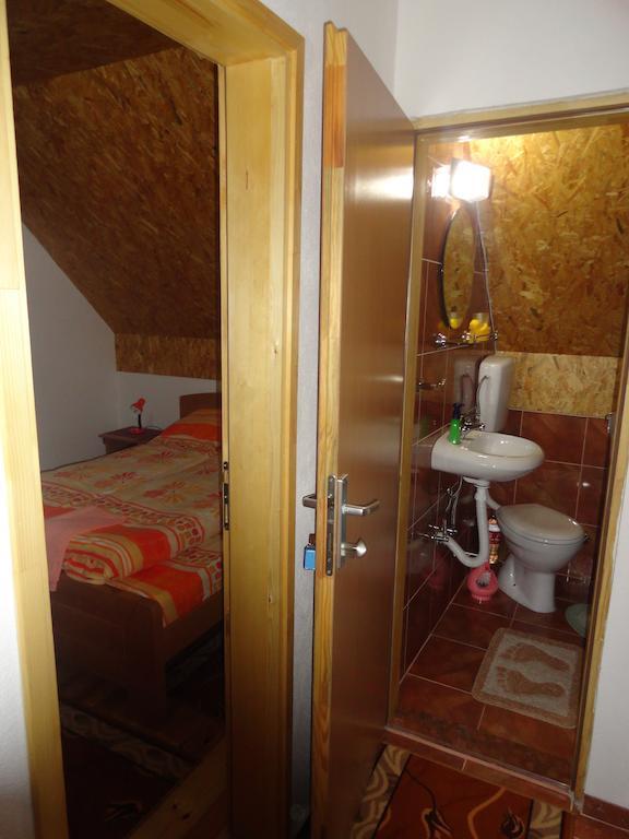 Guest House Happy Zabljak  Bilik gambar